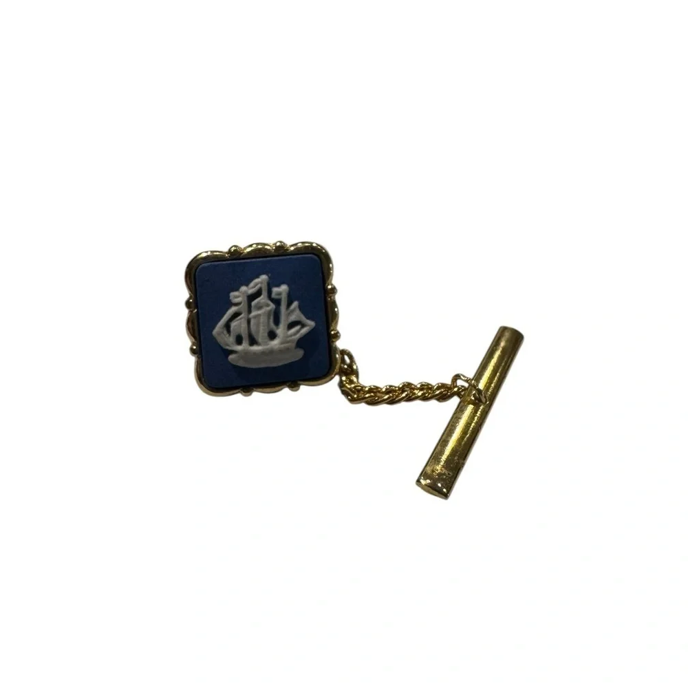 Wedgewood Gold and Blue Ship Design Tie Tack